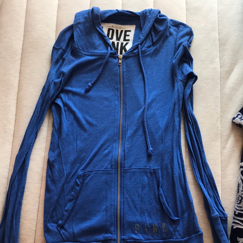 Lightweight zip up jacket